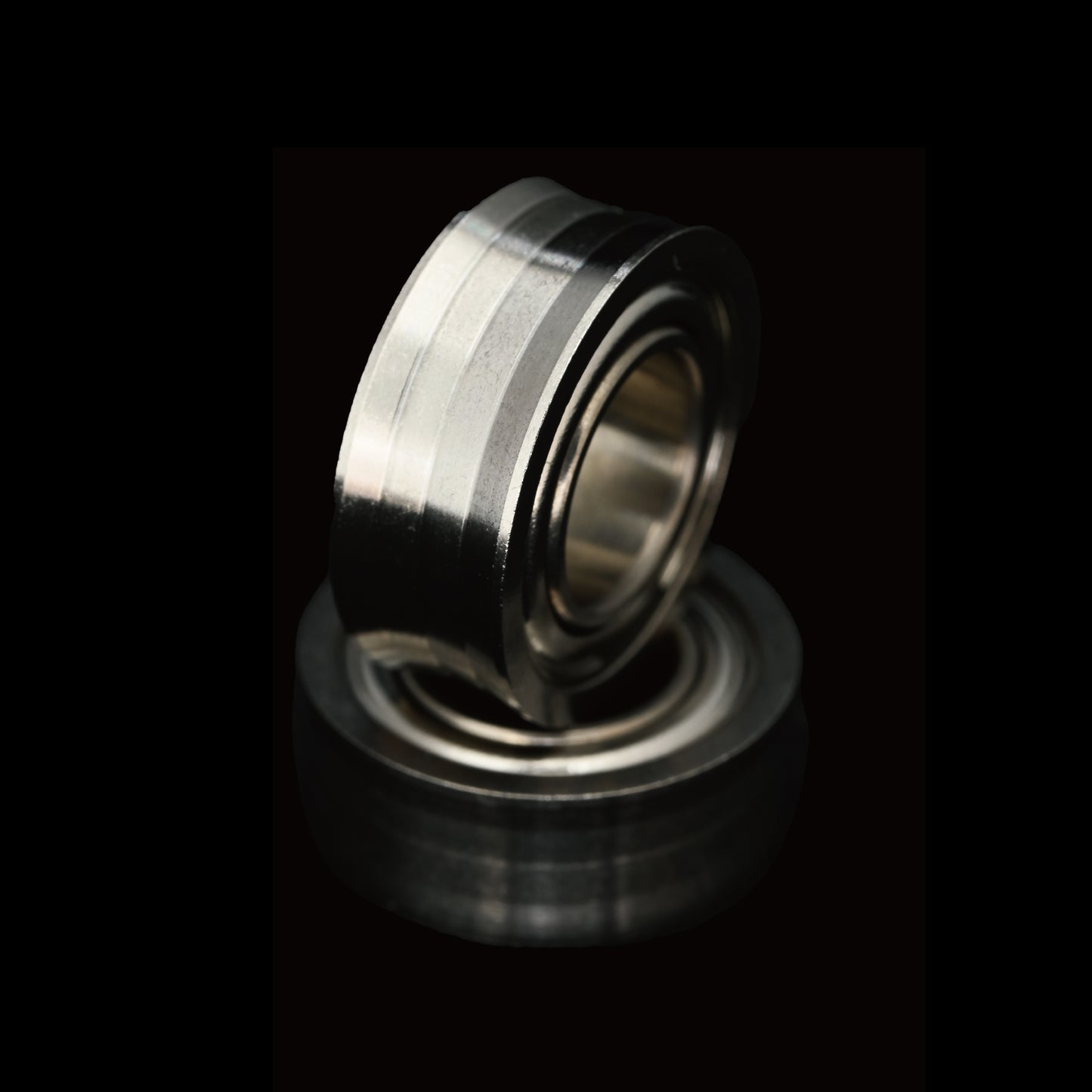 Double V-shape bearing